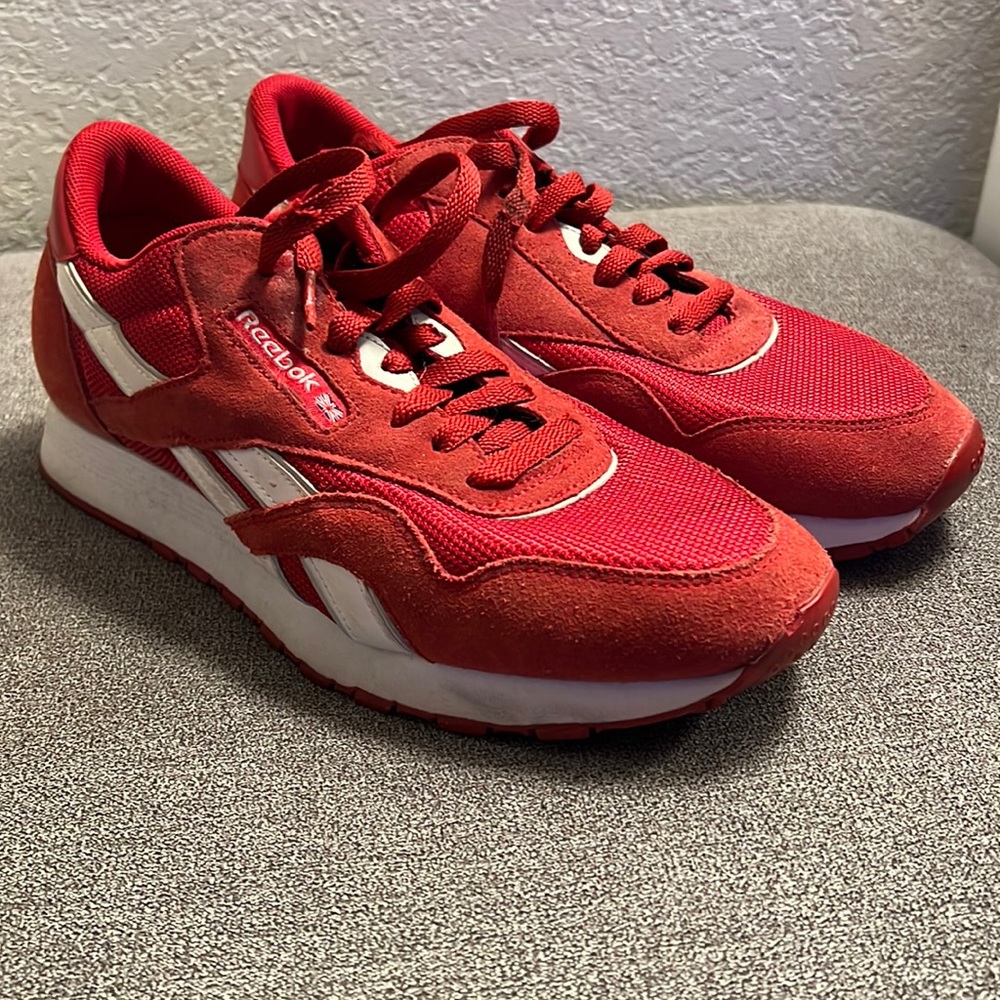 Men’s Reebok Athletic Shoes great condition